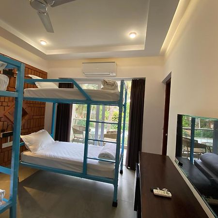 Downtown Hostels - Anjuna Luaran gambar