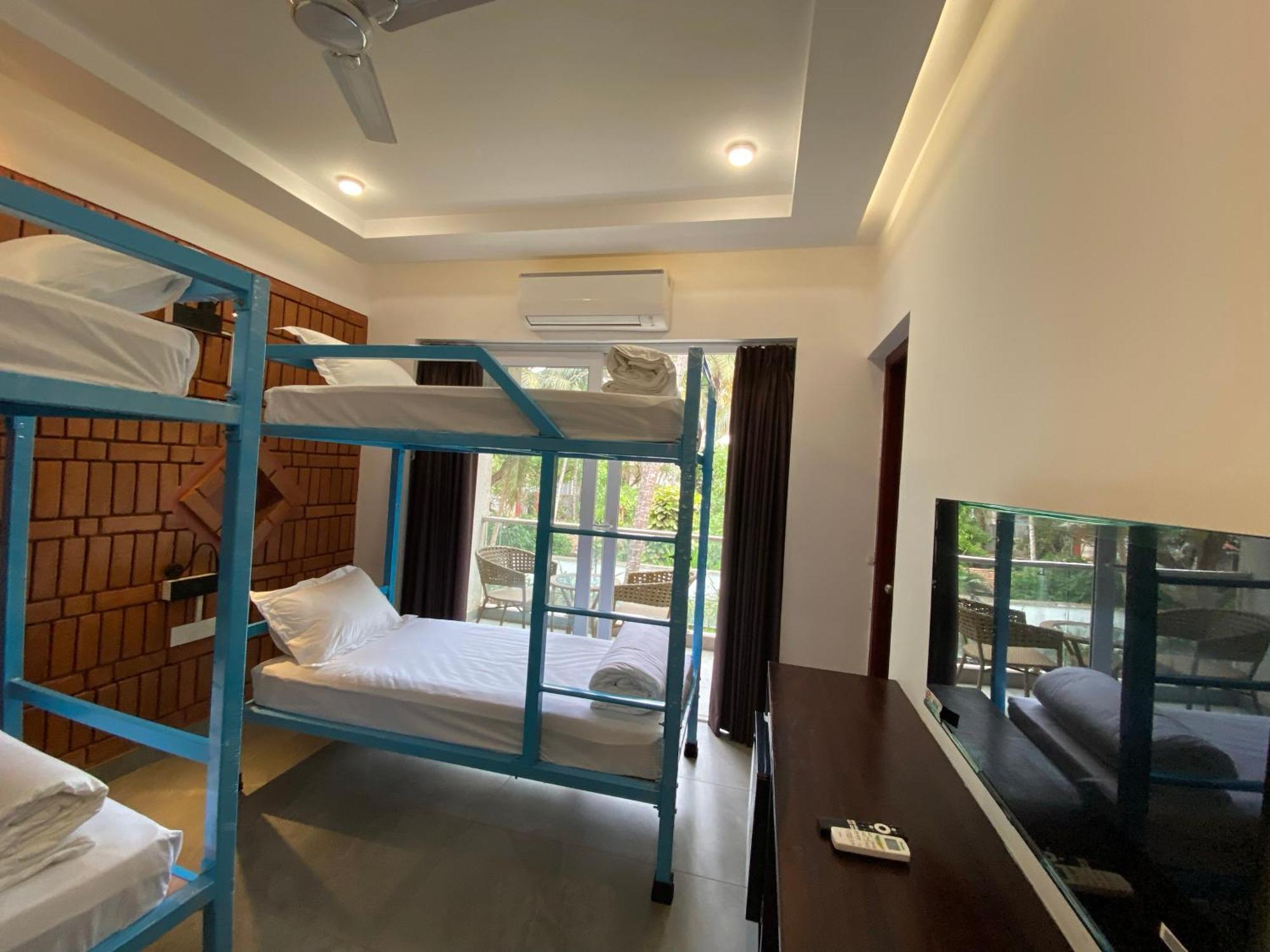 Downtown Hostels - Anjuna Luaran gambar
