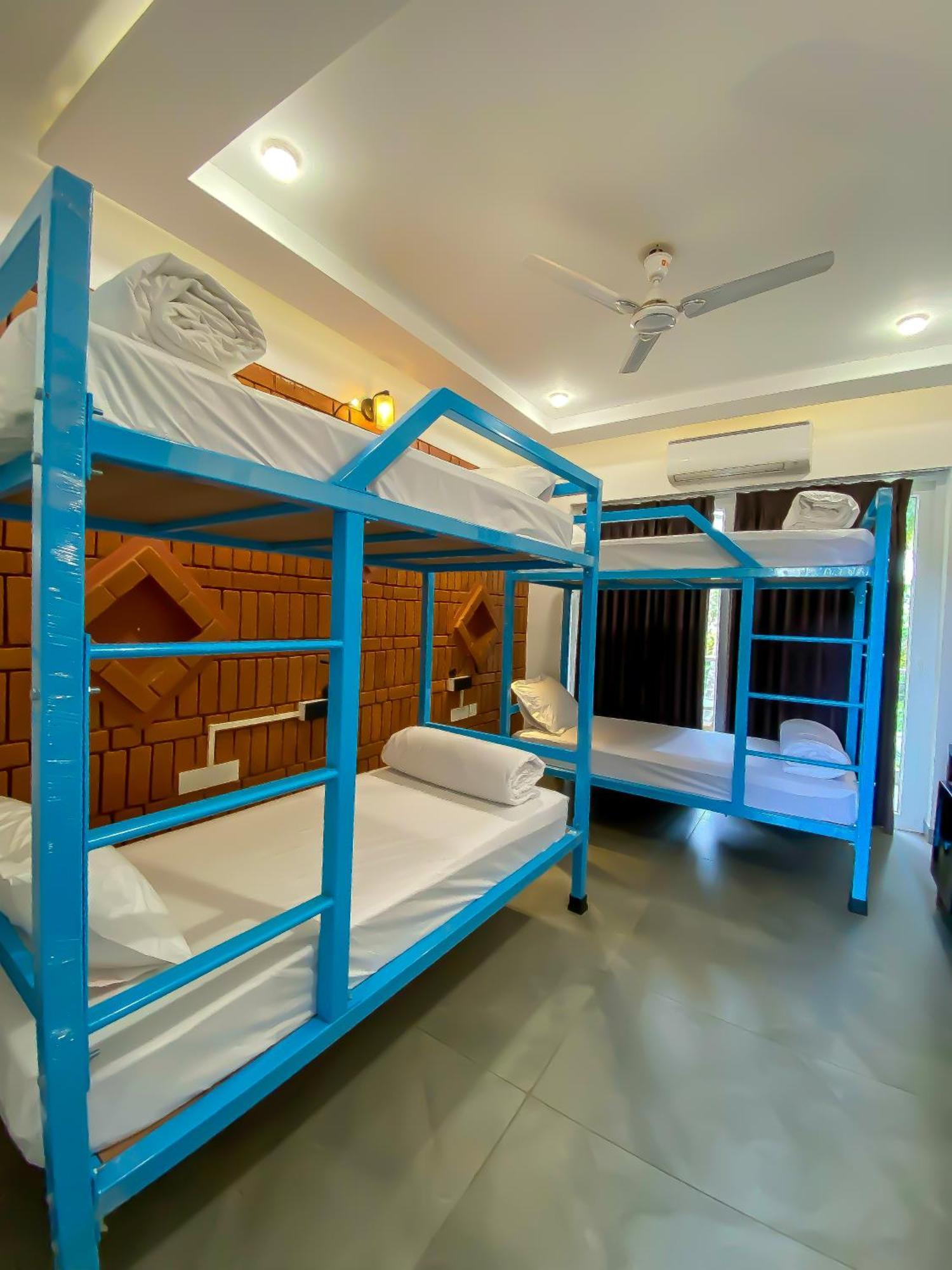 Downtown Hostels - Anjuna Luaran gambar