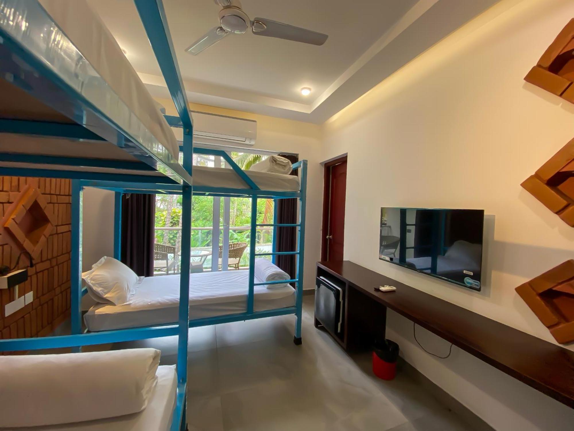 Downtown Hostels - Anjuna Luaran gambar